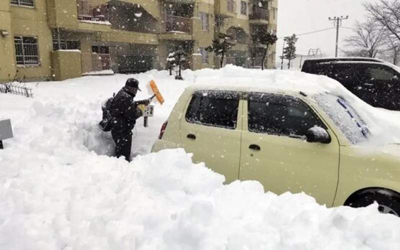 بارش سنگین برف در ژاپن /فیلم