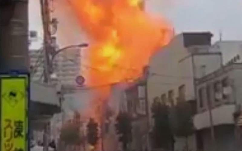 لحظه وقوع انفجار در یک رستوران در توکیو