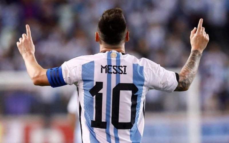 دعوت آرژانتین از مسی: در المپیک بازی کن