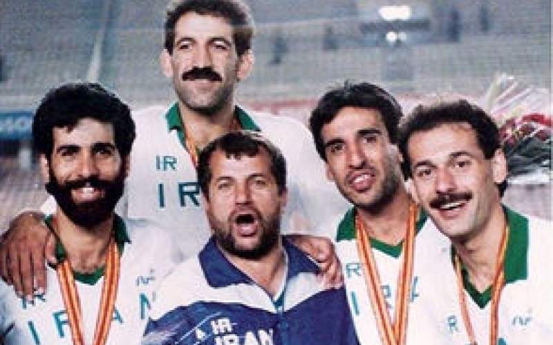 سوپرگل علی پروین که ایران را قهرمان آسیا کرد