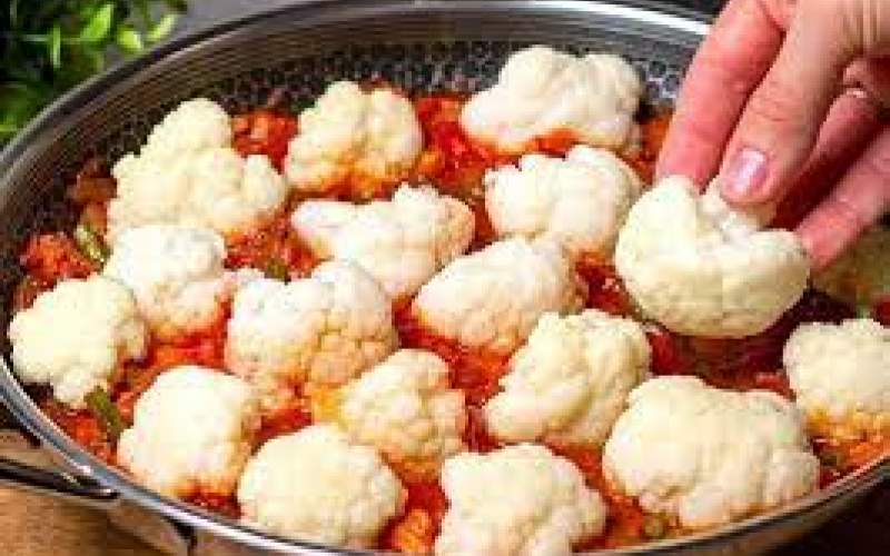 طرز تهیه یک غذا با تن ماهی و گل کلم