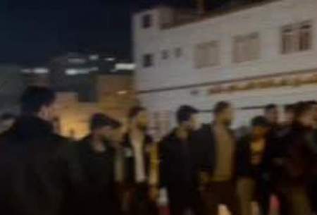 شادمانی مردم ارومیه در شب چهارشنبه‌سوری