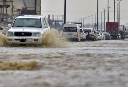 بارش باران و سیل وحشتناک در عربستان