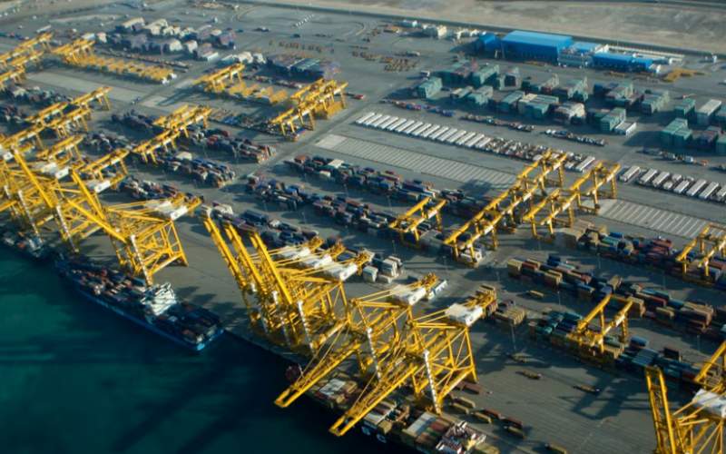 تحریم کشتیرانی امارات به دلیل حمل کالای ایرانی
