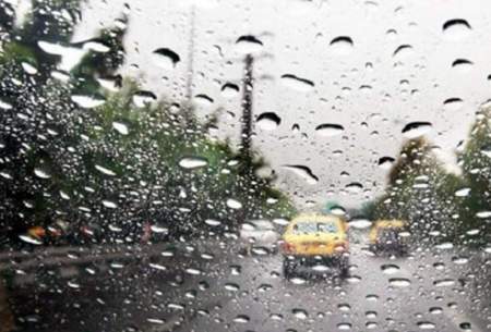 بارش باران و رعد و برق در ۲۴ استان کشور