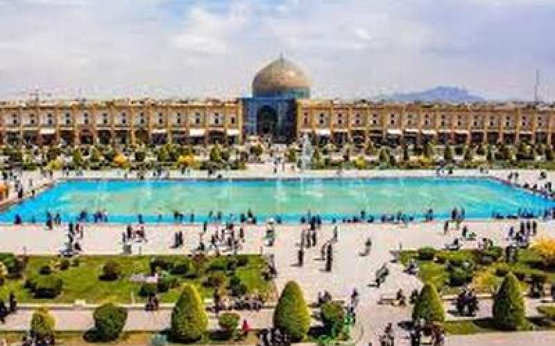 حرص و جوش خوردن توریست ترکیه‌ای در اصفهان