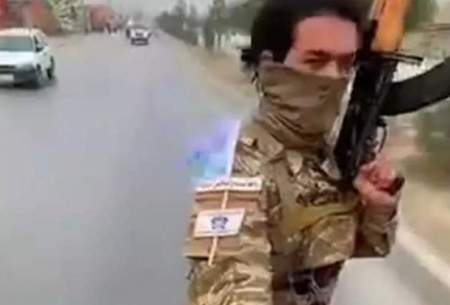 شمایل عجیب و غریب پلیس‌های طالبان در خیابان