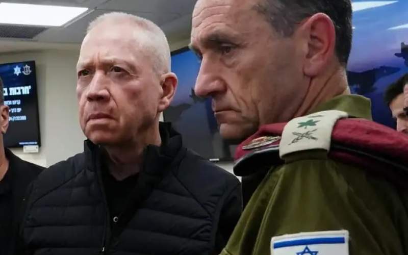 یواوو گالانت (وزیر دفاع) در کنار رییس ستاد ارتش اسراییل