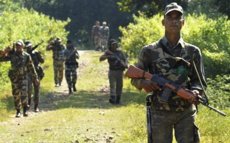 نیروهای امنیتی هند ۲۹ شورشی  را کشتند