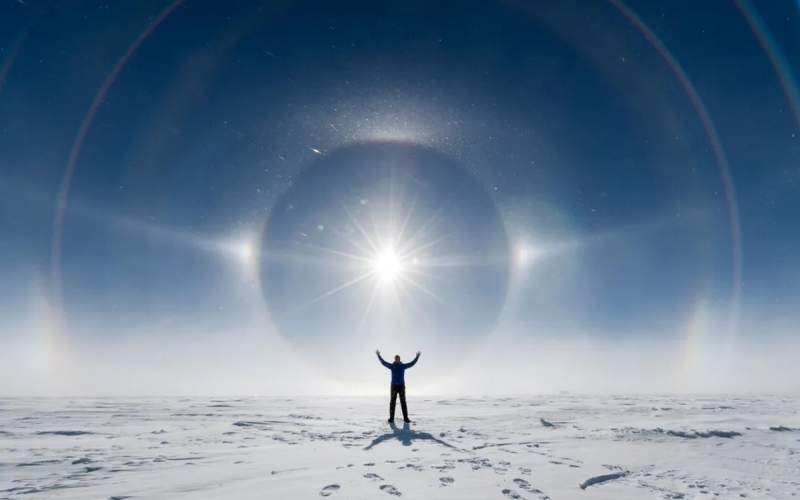 چرخش خورشید به دور افق در قطب جنوب