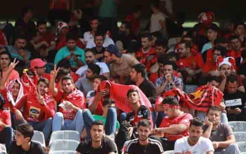 لشگرکشی پرسپولیسی‌ها به ورزشگاه علیه استقلال