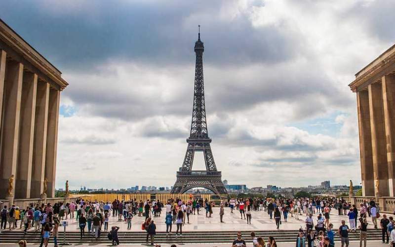 ۱۰ راه آسان برای صرفه جویی در هزینه های سفر به پاریس