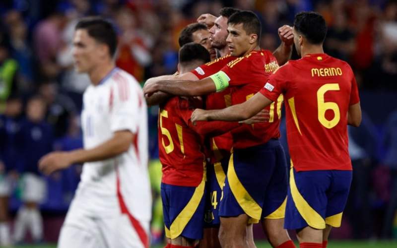 پیروزی اسپانیا با گل به خودی ایتالیا