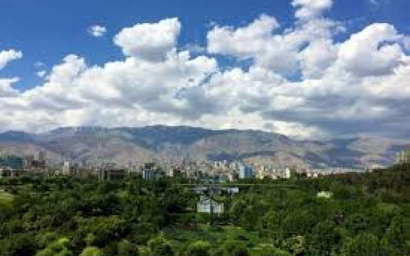 هوای «صاف تا کمی ابری» تهران