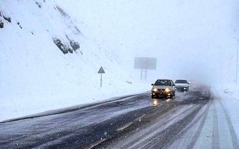 بارش برف در جاده چالوس /فیلم