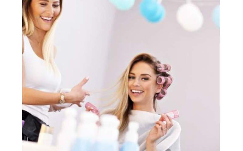ایده های نو برای تبلیغ مشتری آرایشگاه زنانه