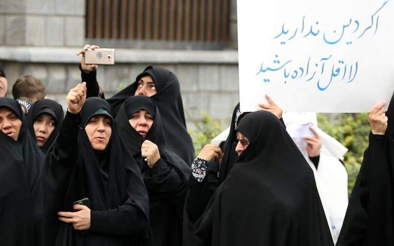 ۲۰ نفر دیگر جمع می‌کردید، بعد اتمام حجت می‌کردید!