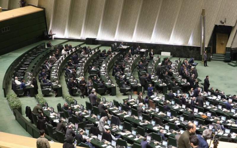 وزیر کار پزشکیان هم به سرنوشت همتی دچار شد!