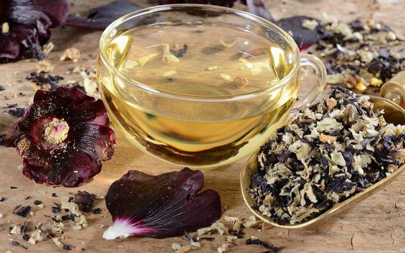 با خواص دمنوش گل ختمی آشنا شوید