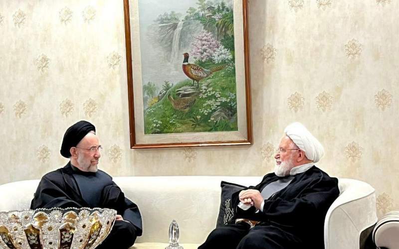 دیدار سید محمد خاتمی با مهدی کروبی