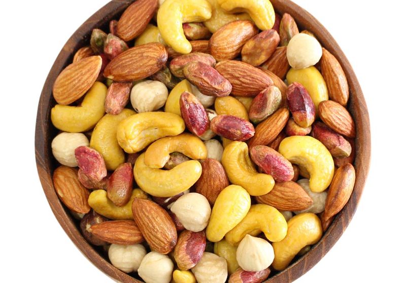 پسته برای کم کاری تیروئید