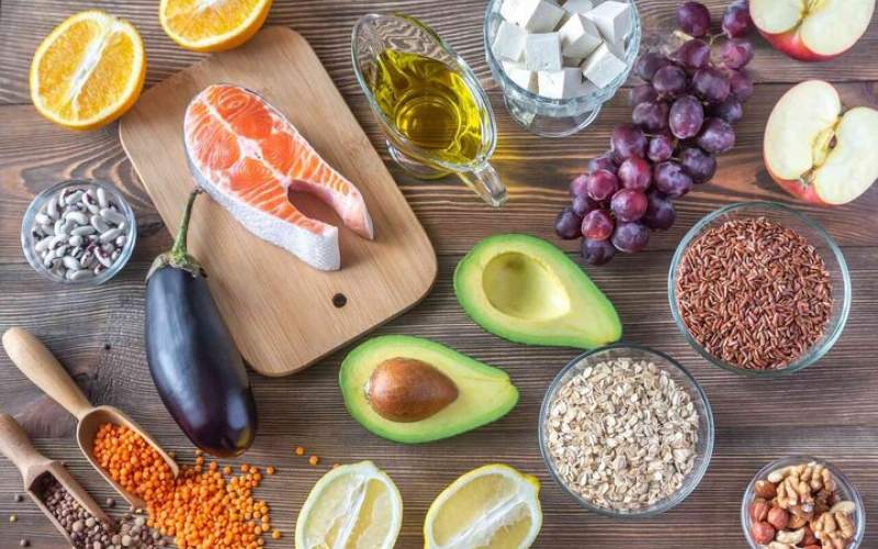 ٨ ماده غذایی برای کاهش کلسترول خون