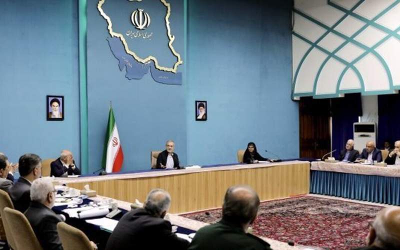 رئیس‌جمهور: وقتی اطلاعات لازم را نداریم، چگونه تصمیم‌گیری کنیم؟