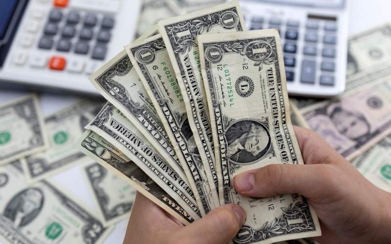 قیمت دلار به موقعیت بهمن ۱۴۰۳ بازگشت