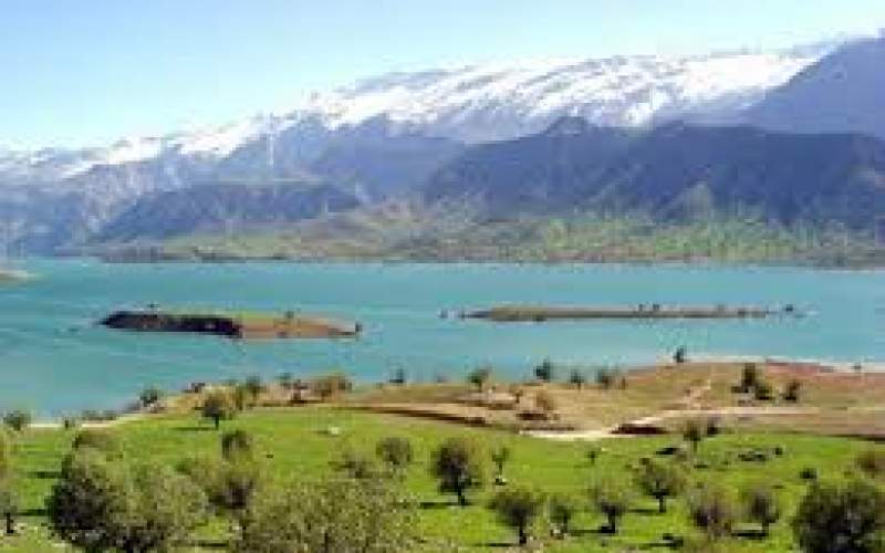 دریاچه زیبای شیمبار در دل زاگرس/فیلم