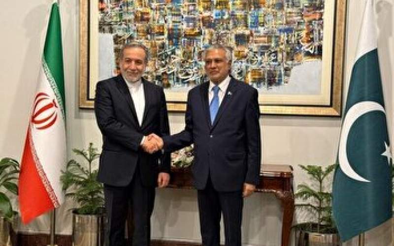 استقبال وزیر خارجه پاکستان از عراقچی