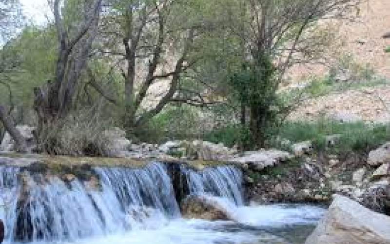 گردشگری «سپیدان» پشت میله‌های غفلت