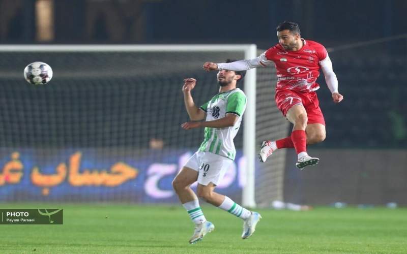 پرسپولیس چشم‌انتظار استقلال