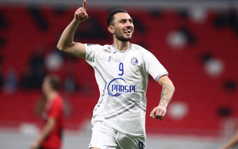 مهاجم استقلال: پرسپولیس به من پیشنهاد داد