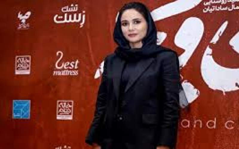 استایل 200میلیونی پریناز ایزدیار در اکران زن‌و‌بچه