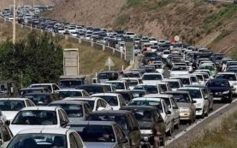 ترافیک نیمه‌سنگین در مسیرهای ورودی به تهران