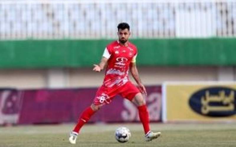 مدافع پرسپولیس با بادیگارد دیده شد/فیلم