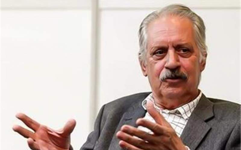 باید به فکر منافع ملی باشیم
