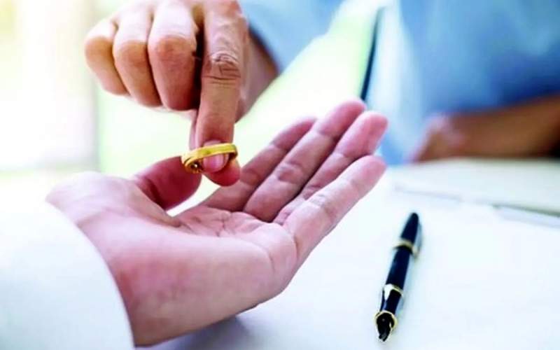 زنم، فرزندمان را نمی‌خواهد؛ طلاق می‌گیریم