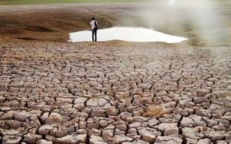 مسیری که در پیش گرفته‌اند جز ویرانی و تخریب ثمره‌ای ندارد