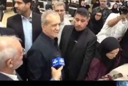 پیشنهاد پزشکیان به یک خبرنگار زن: رژیم بگیر!