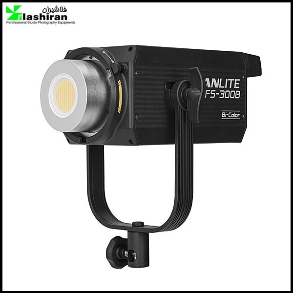 ویژگی‌های برتر کیت نور نانلایت Nanlite FS-300B KIT2