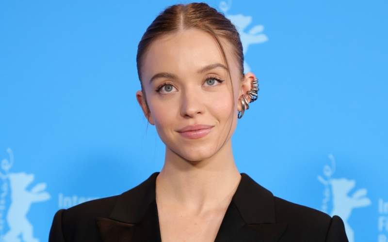 سیدنی سوئینی در نقش جیمز باند؟