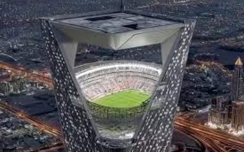 تصاویر حیرت انگیز از نخستین استادیوم معلق جهان در عربستان