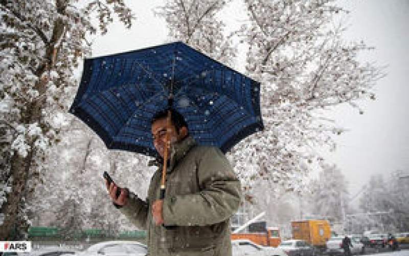 تصاویر باورنکردنی از آبان‌ماه پر از برف تهران