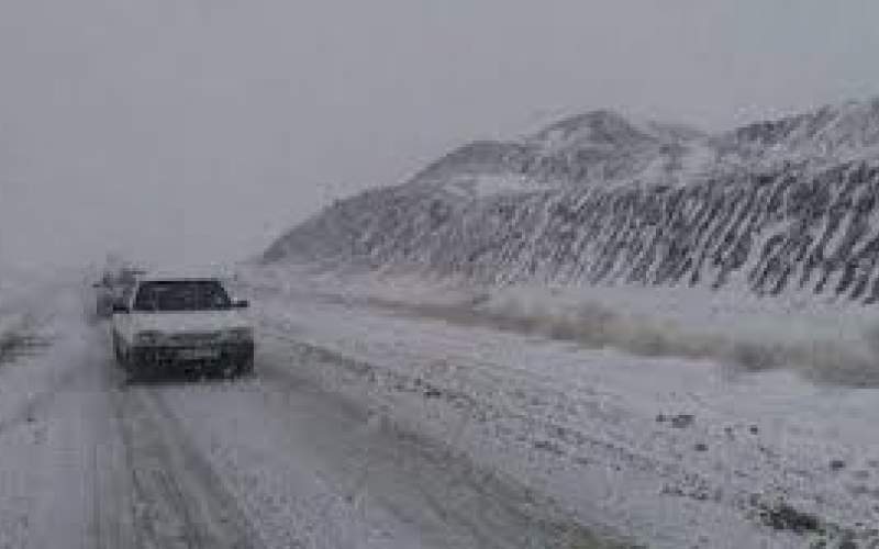 بارش اولین برف پاییزی در شهرستان درگز