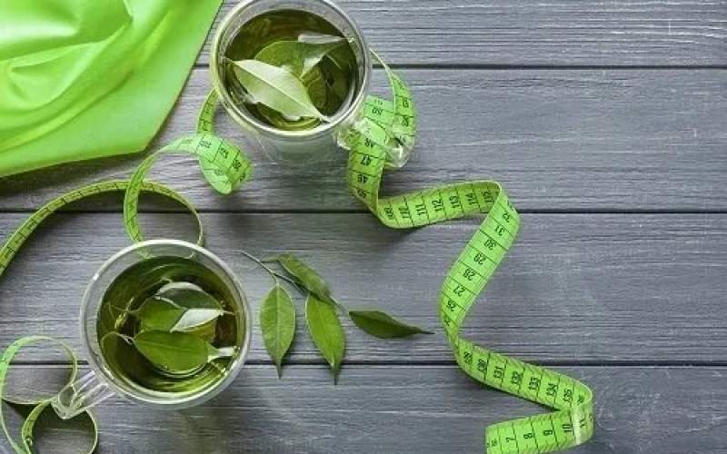 چای سبز بالاخره لاغری می‌کند یا نه؟