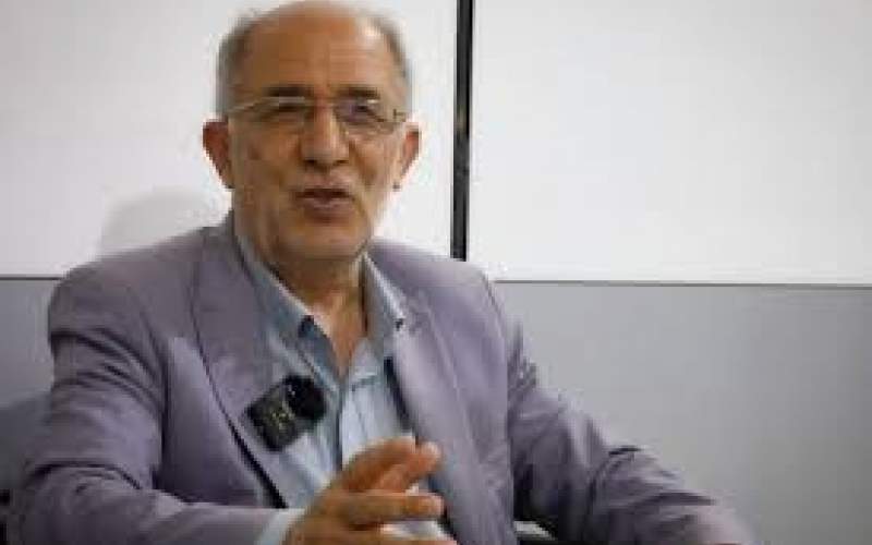 سردار علایی: امیدوارم لاریجانی موفق شود، اما تا سیاست‌ها تغییر نکند، افراد چندان نمی‌توانند کاری از پیش ببرند