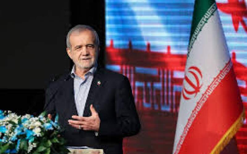 پزشکیان: توان دفاعی امروز کشور قابل مقایسه با پیش از جنگ تحمیلی ۱۲ روزه نیست