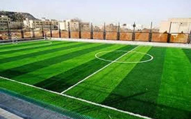 زمین فوتبال در لوگانو تبدیل به استخر شد