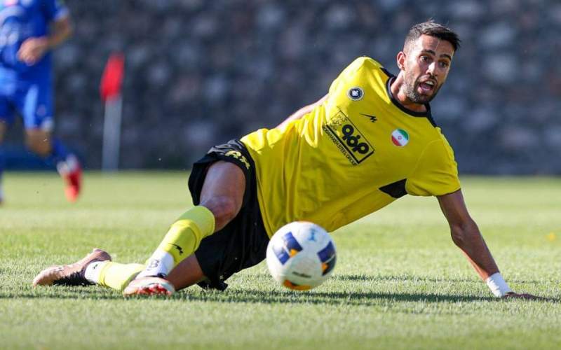 رضاوند گلزن، دور از قضاوت های یک طرفه!